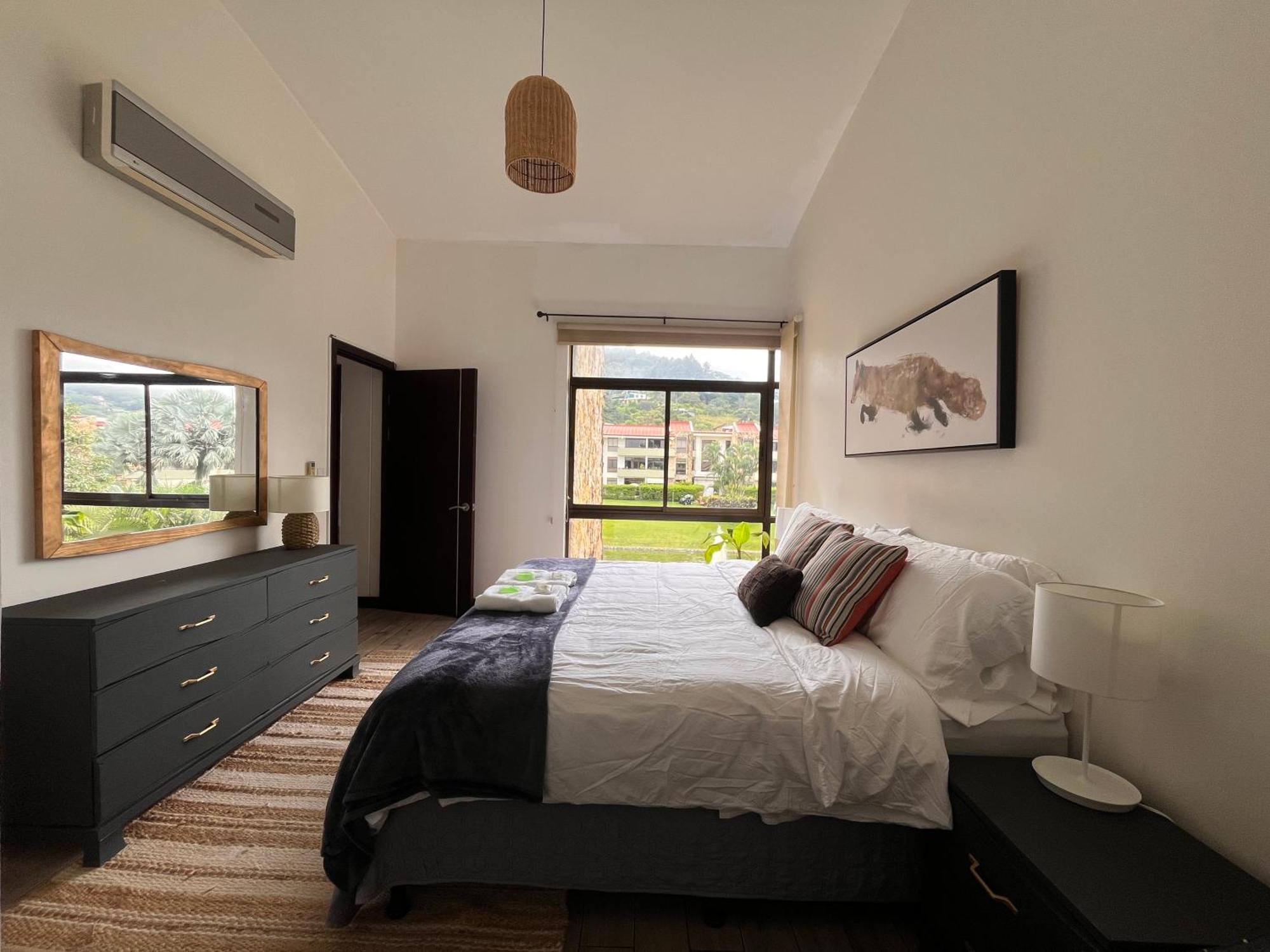 סנטה אנה Cr Mariposa Rentals Lakeview Penthouse With Office Space, Pool, Gym, Tennis מראה חיצוני תמונה